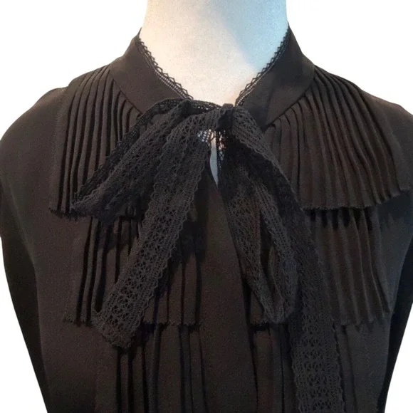 Elie Tahari Black Chiffon Ruffled High Collar Long Sleeve Blouse‎ Women's Small - Picture 3 of 5